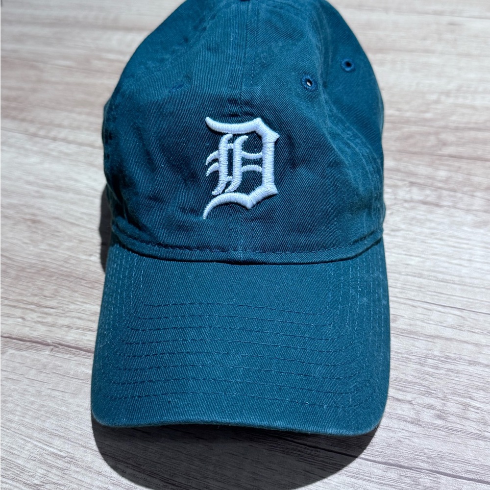 Detroit Green Baseball Cap with White Logo